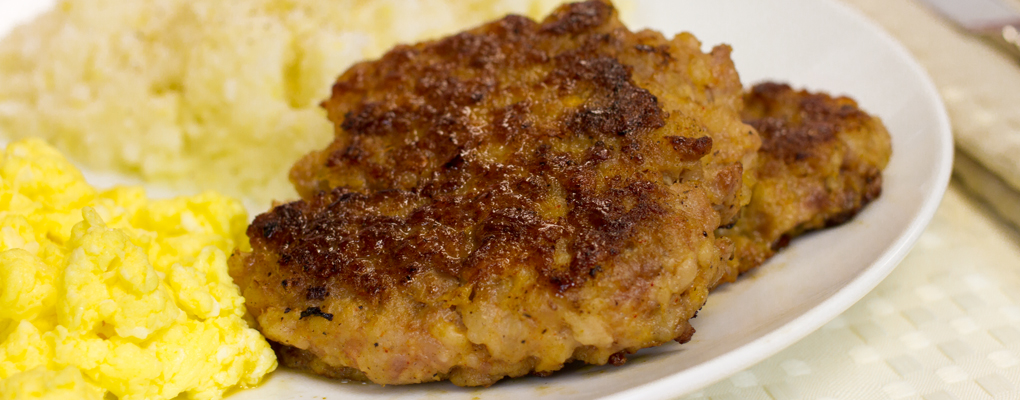 Cooked Patty Sausage – Filled with flavor, liven up your breakfast with our delicious sausage patties.